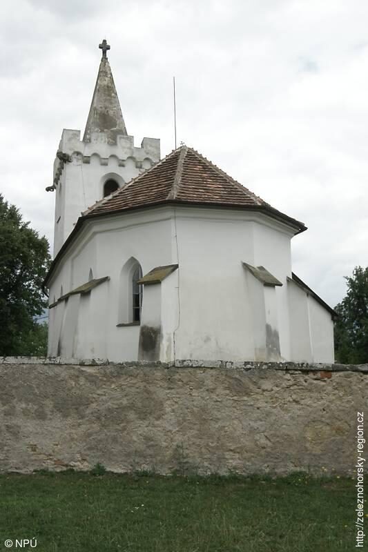 Kostel Svatého Mikuláše ve Stolanech